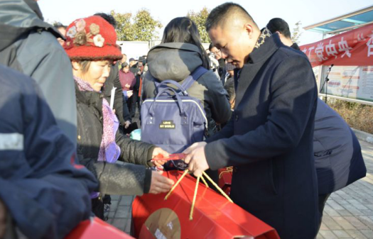 “把关怀送到百姓心坎上”--中际脑病医院跟随农工党社会服务部下基层送温暖