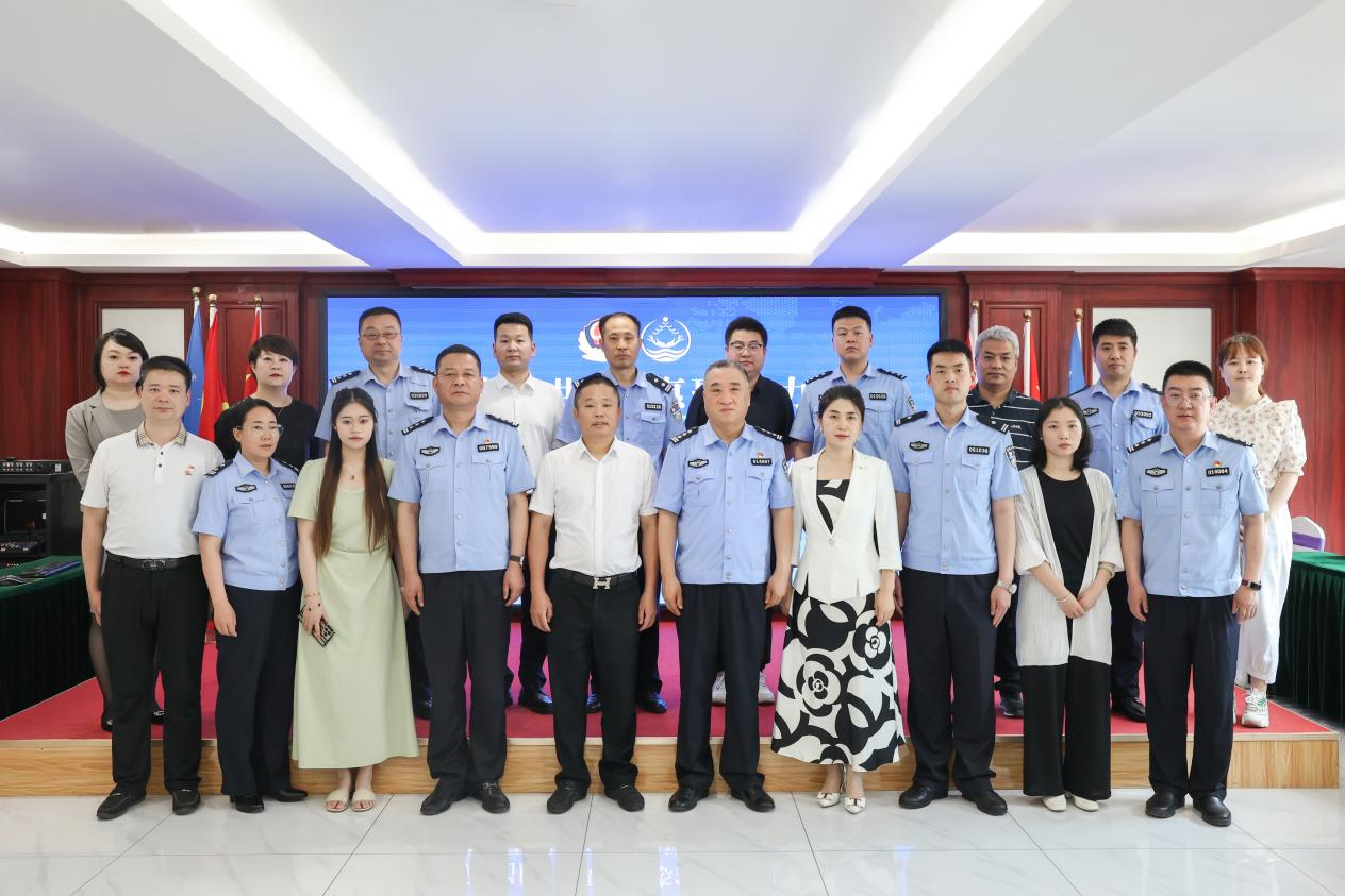 警企共建 惠聚强力|枣园派出所惠心亚态集团召开警企座谈会