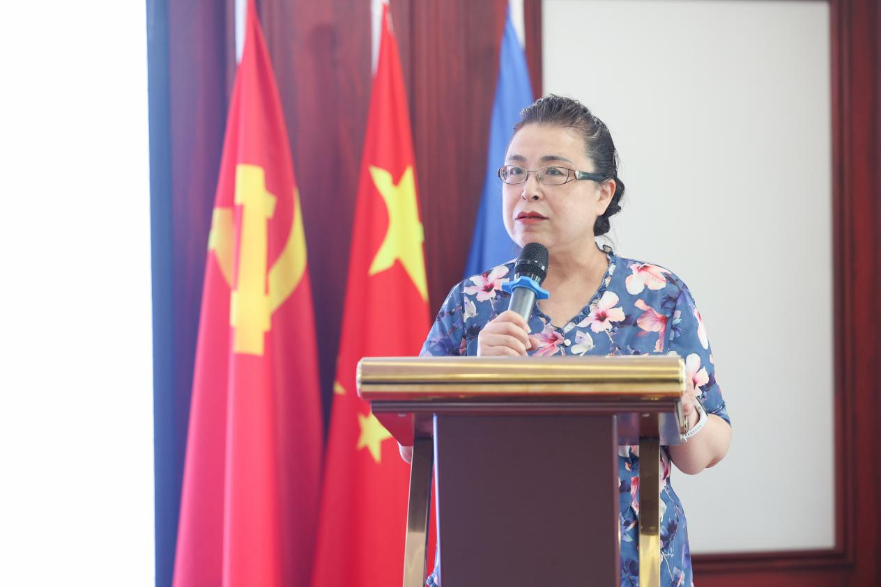 惠心亚态集举行迎七一系列庆祝活动 --------全国三八红旗手、全国道德模范陈若星讲授党课